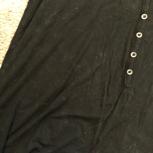 Bundle 3/$15 - AE Soft & Sexy Short Sleeve - Picture 4 of 5